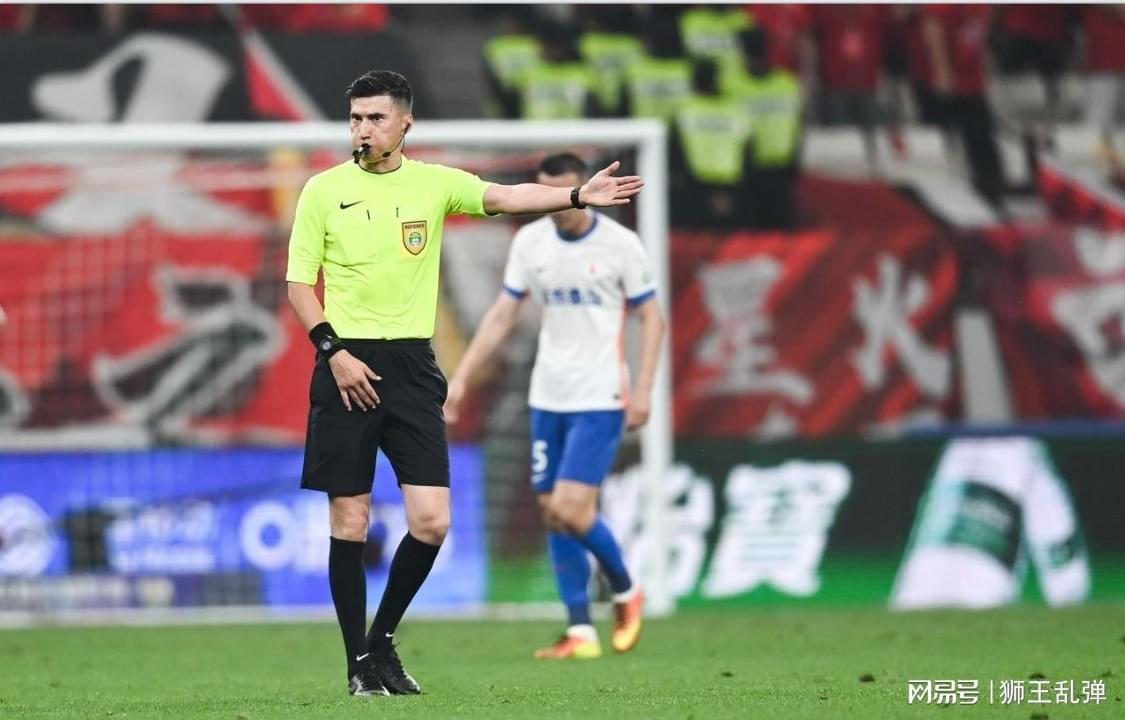 中超泰山主场要么赢要么凉：瓦科22球金靴战与韩鹏谢幕的三重火药味