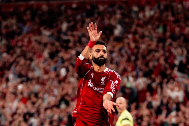 英超33岁萨拉赫接球深10%！利物浦进攻困局曝光