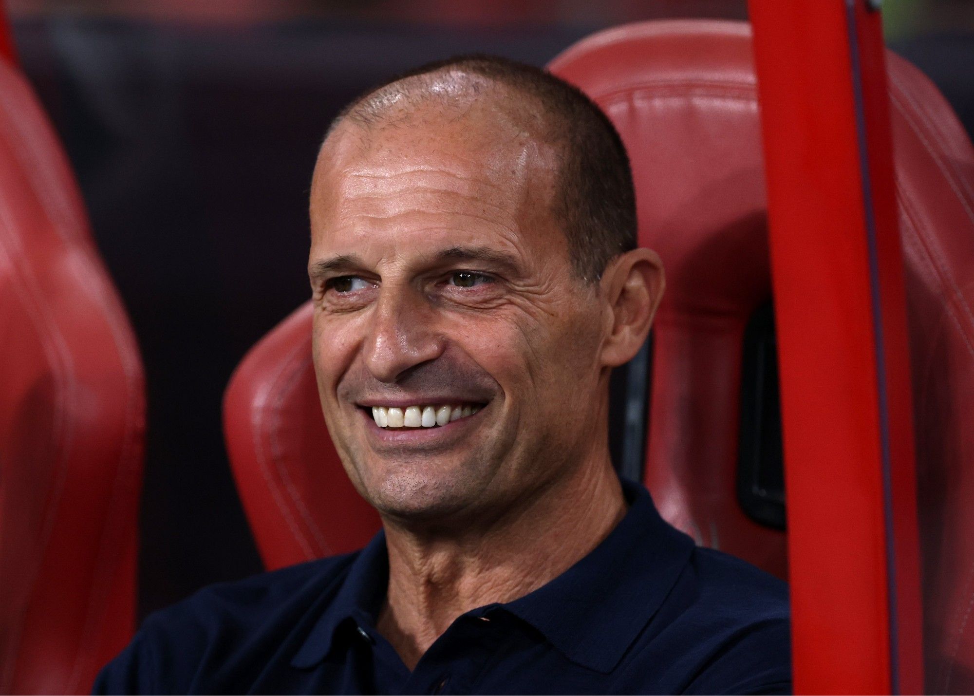 意甲阿莱格里电话泄露案：2023年7月直播引成千骚扰