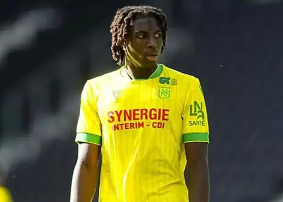 17岁塔蒂入列！法甲豪门巴黎盯上南特1名左脚中卫