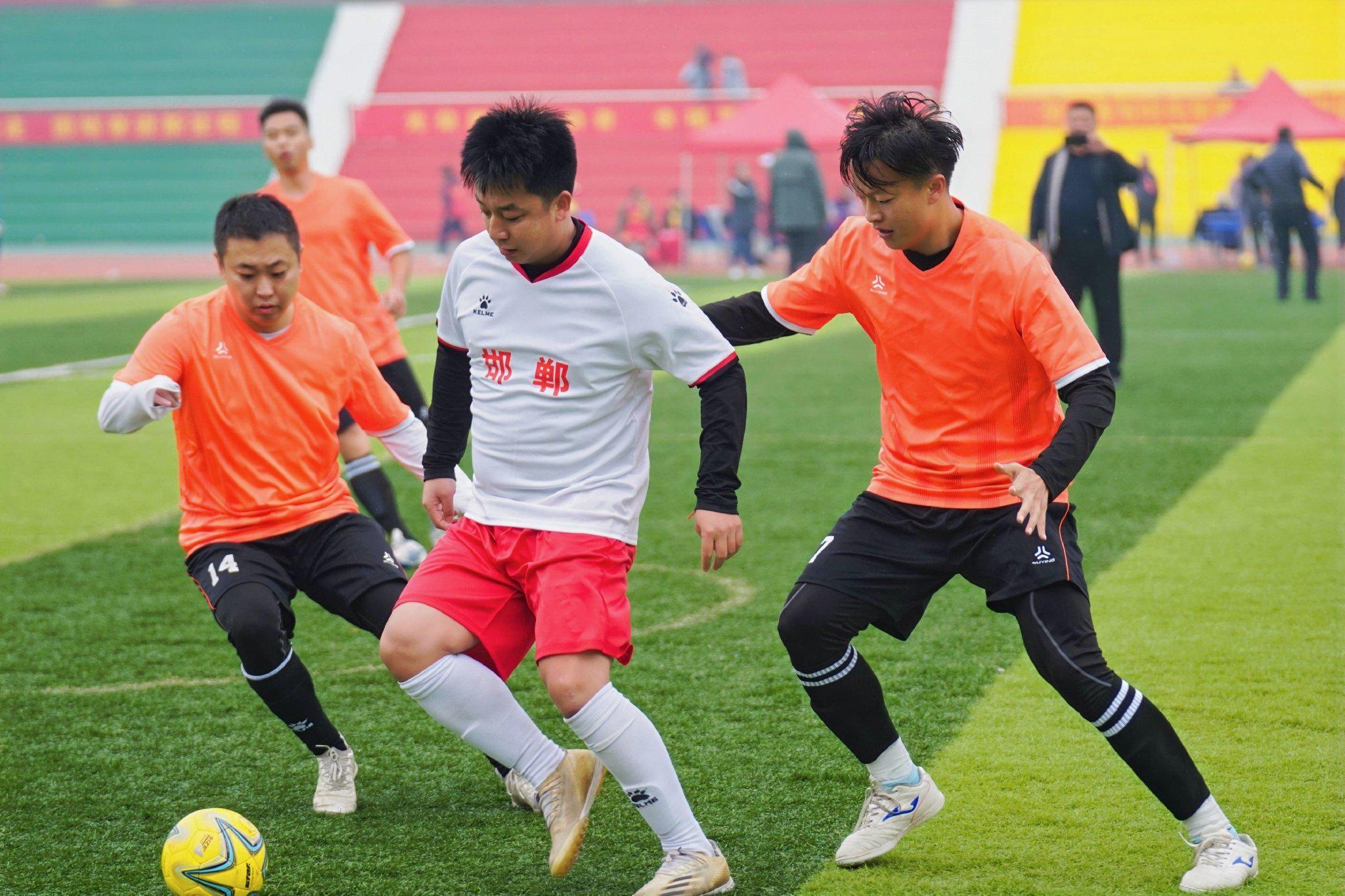 16队鏖战3天！河北省职工五人制足球赛有英超式对抗