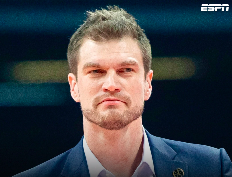 NBA：比卢普斯被立刻停职，开拓者任命40岁斯普利特救火