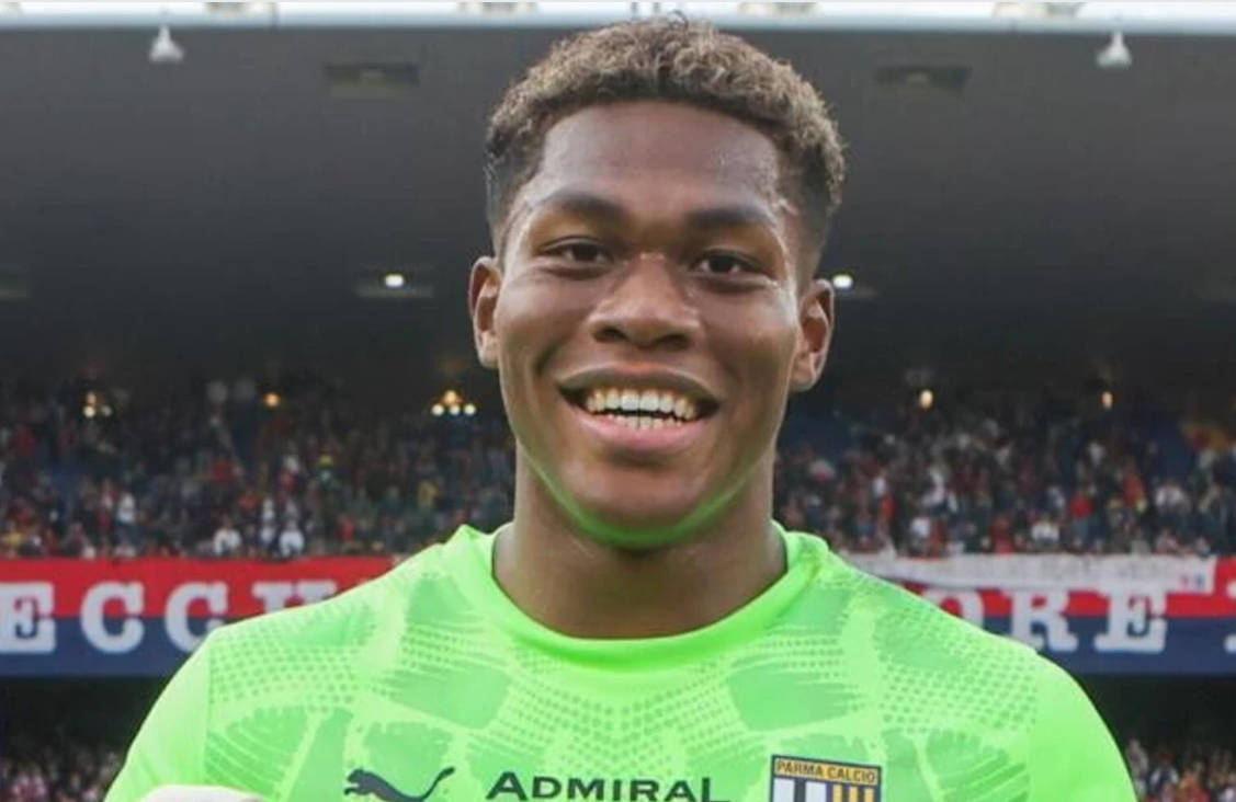 11年青训成就门将！意甲帕尔马的铃木彩艳被米兰与切尔西盯上