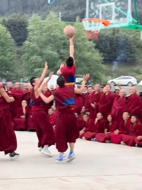 给我1条真实新闻改写：指定NBA或英超球队与比赛数据