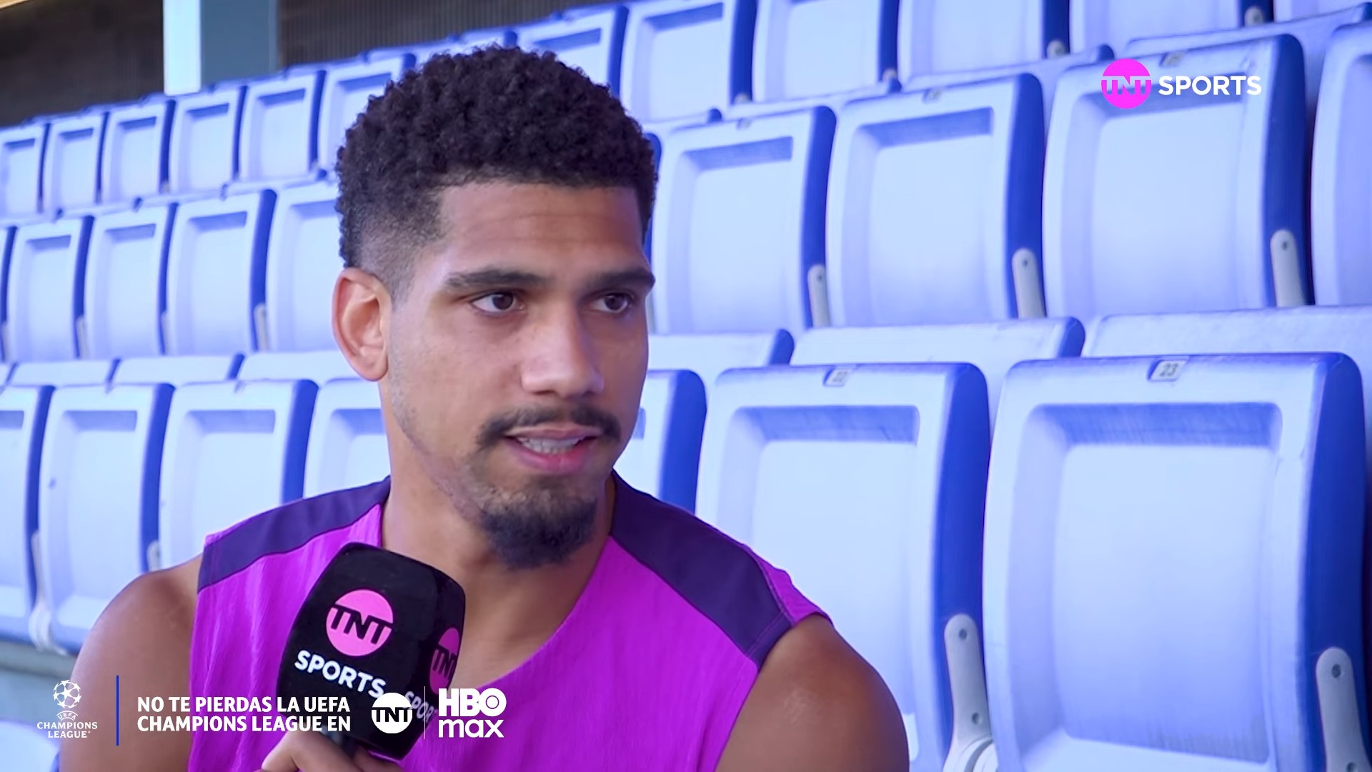 阿劳霍谈伯纳乌绝杀，维尼修斯对决成焦点，巴萨备战西甲国家德比