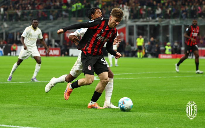 意甲1-1打出耻辱！AC米兰主场被升班马硬怼满意了？