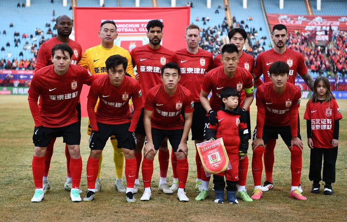 中超悬念再燃！长春亚泰关键战天津津门虎争保级3分