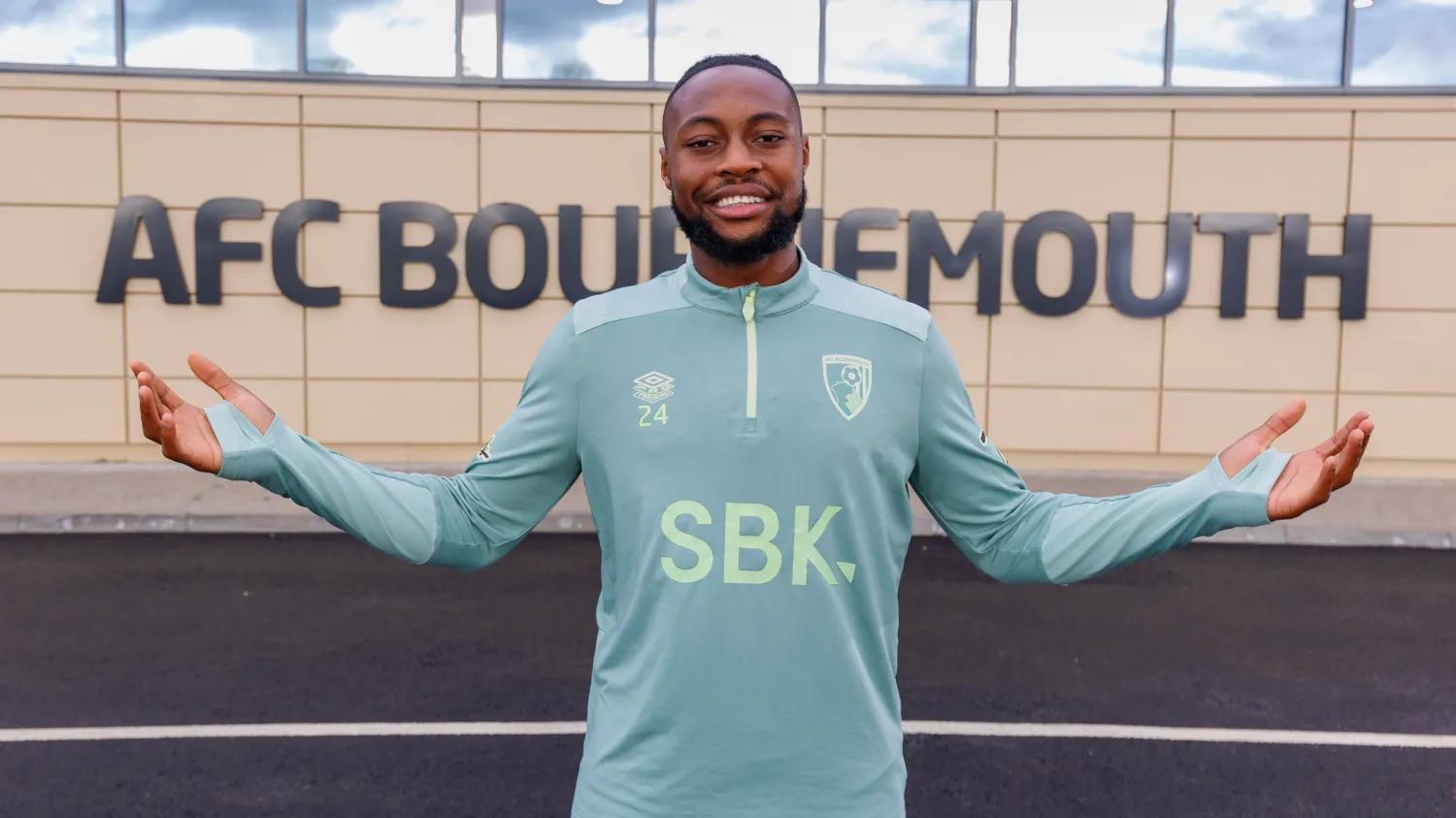 塞门约英超赛季6球3助攻爆发，利物浦种族歧视事件成焦点