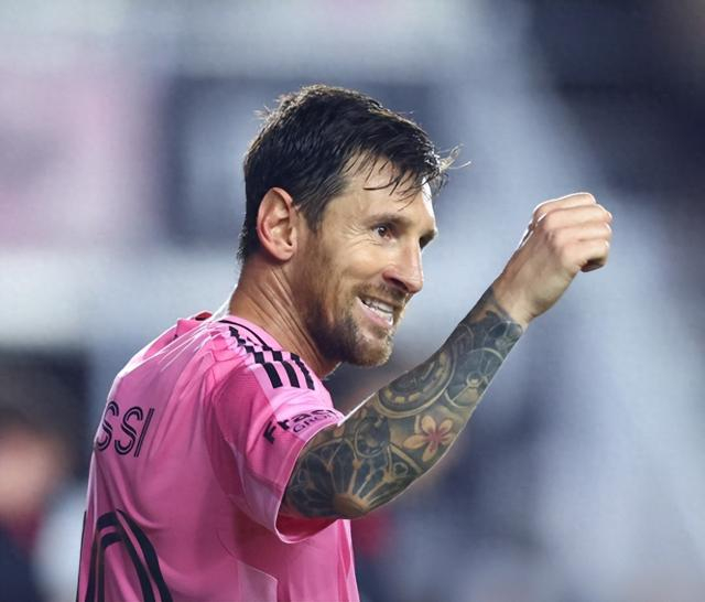 美职联惊现王者风范！38岁梅西破门助迈阿密国际领先纳什维尔