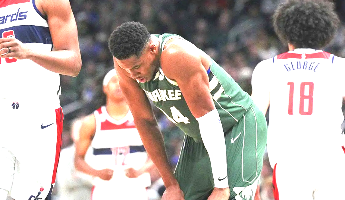 阿德托昆博轰下37分14篮板！NBA雄鹿队客场险胜猛龙收获2连胜