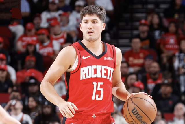 杜兰特砍37分难救火箭连败，乌度卡战术失灵暴露一号位尴尬