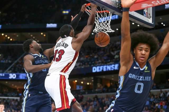 热火火力全开爆冷击溃灰熊32分大胜，鲍威尔焕发新生