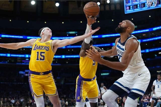 湖人128-110击退森林狼，东契奇49+三双难救主，詹姆斯缺阵湖人首胜