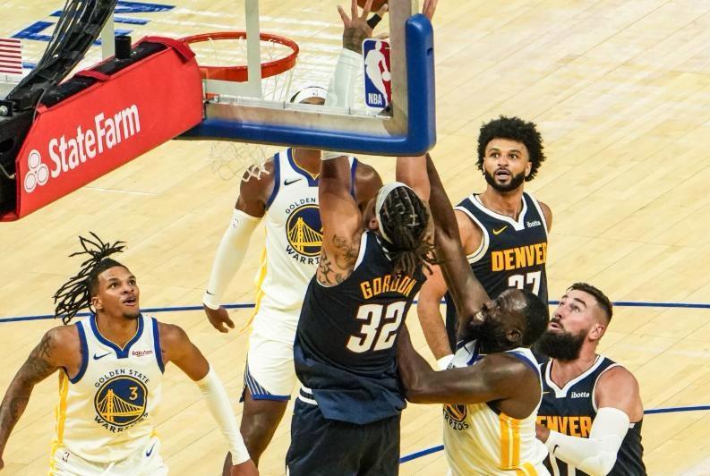 霍福德加时爆发！勇士137-131逆转丹佛掘金，库里42分引爆NBA经典激战