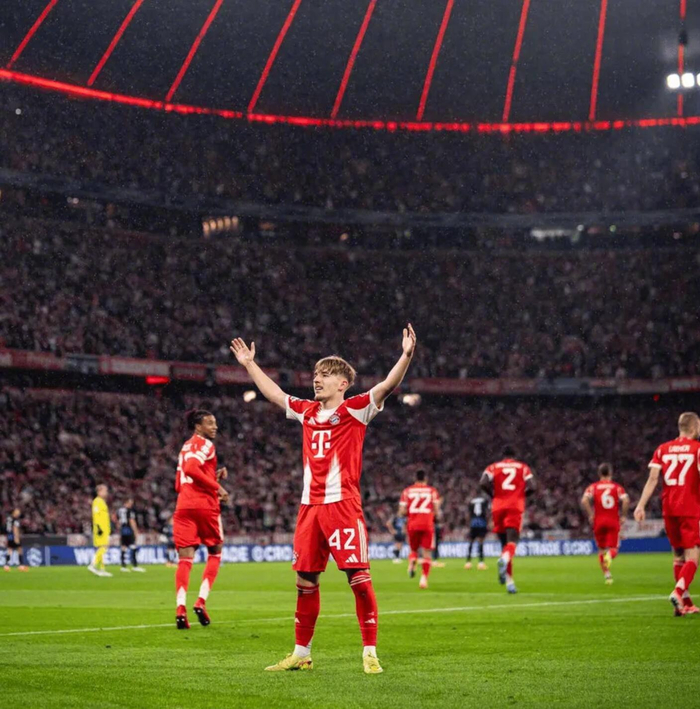 卡尔高中生身兼欧冠拜仁战将，德甲青年未来堪忧