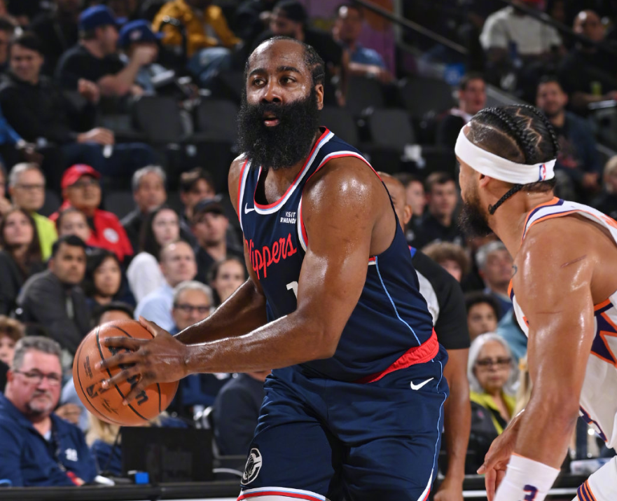 快船队129-102大胜太阳，哈登30分，NBA轮换见端倪