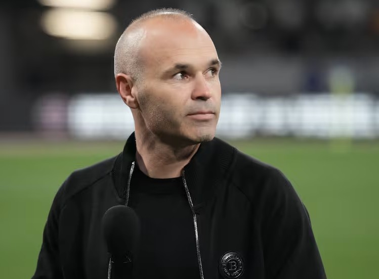 伊涅斯塔护亚马尔:巴塞罗那欧冠6-1后,西甲德比火药味被放大了