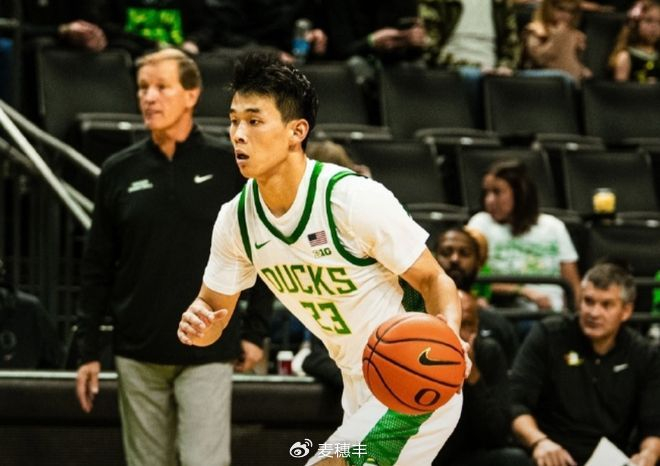 俄勒冈大学73比53大胜！林葳首秀10分点燃新赛季NCAA期待