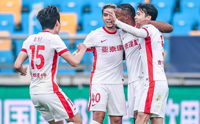 中超28轮：天津津门虎补时连追2球，2-2留1分的代价