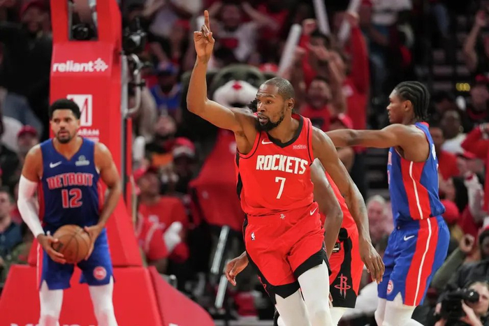 凯文·杜兰特火箭9次甜点区投篮无一中，开季两连败成大麻烦