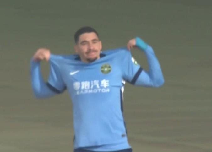 亚戈狂飙4个补时绝杀！中超浙江队2-2河南队再演绝地反击