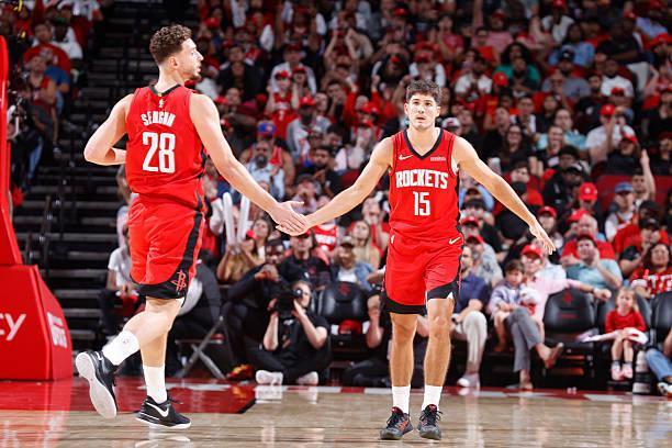 NBA火箭连败申京表现大起大落，内线支柱何时稳定发挥？