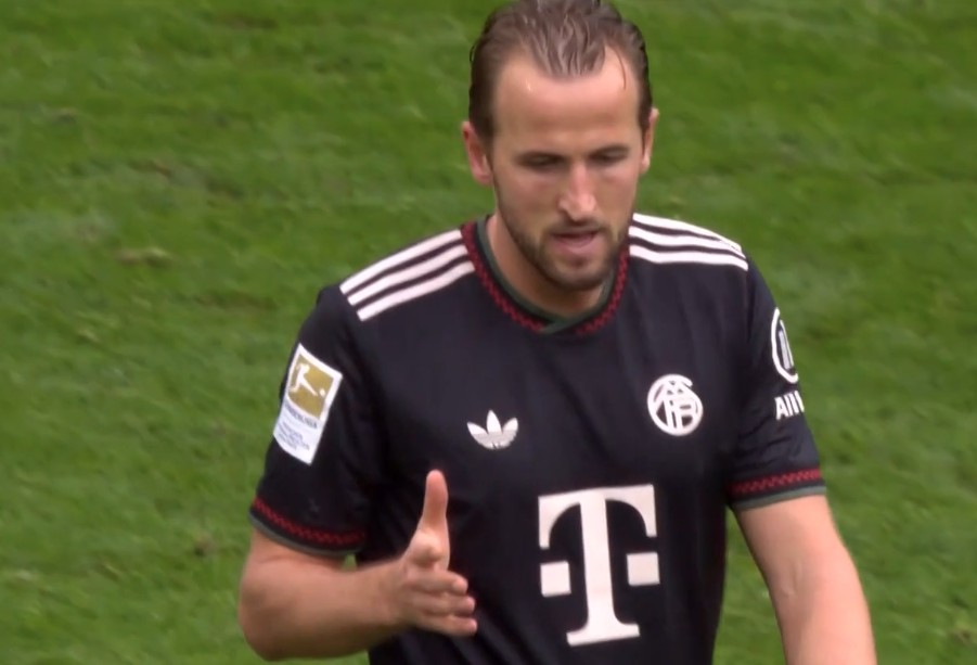 拜仁3-0大胜门兴，哈里-凯恩进球荒终结，英超冷面杀手也有输场？