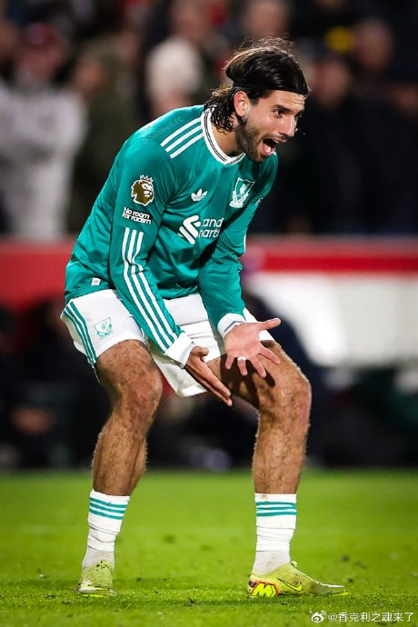 英超最新战报：利物浦四连败难堪局面，琼斯伤退成最大隐患