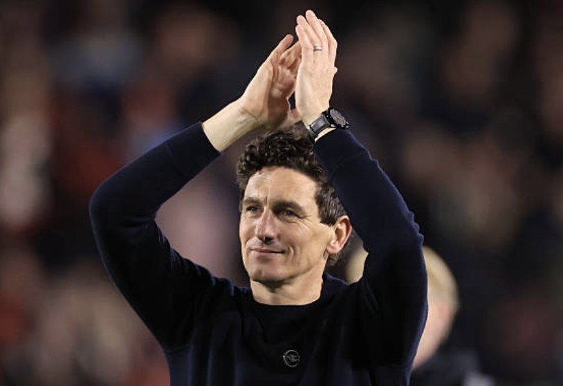 布伦特福德3-2利物浦，基思-安德鲁斯火力全开，英超再现血性逆转