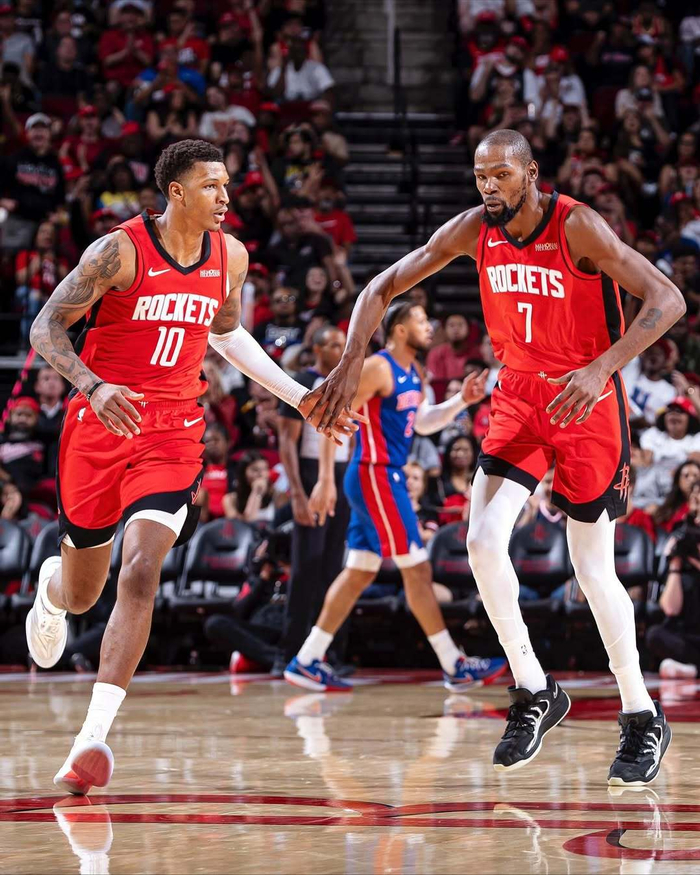 NBA最新：杜兰特投篮防守压制率14.3%，活塞命中率被打爆！