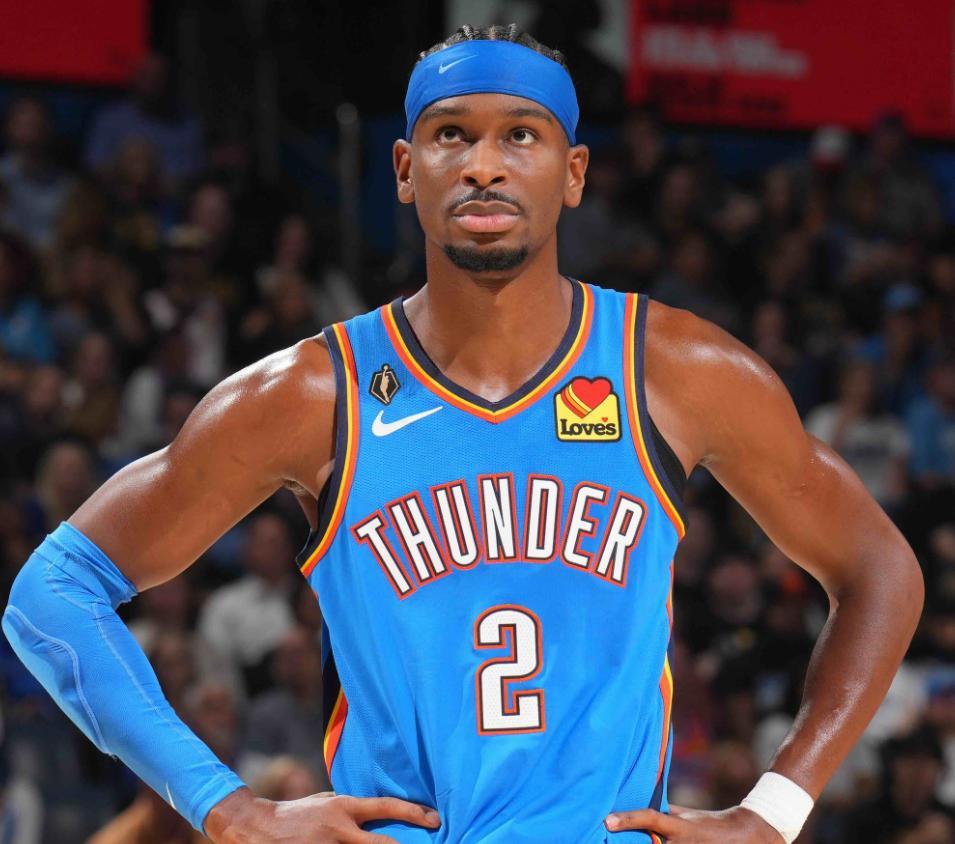 雷霆117-100大胜老鹰，特雷杨二当家地位遭严重质疑