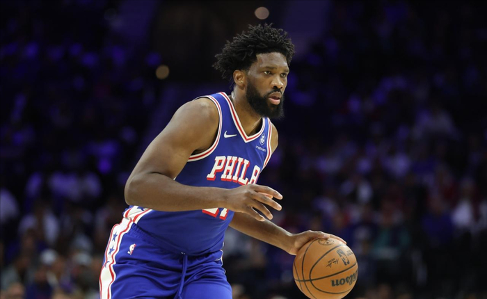 恩比德伤情未愈费城强势逆转，格莱姆斯三分绝杀兑现行动派价值