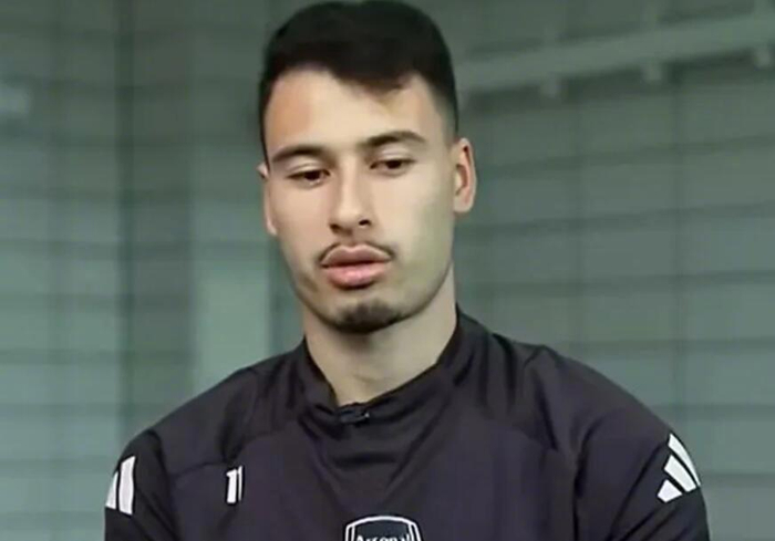 马丁内利力挺阿森纳四冠梦，英超豪门信心十足！