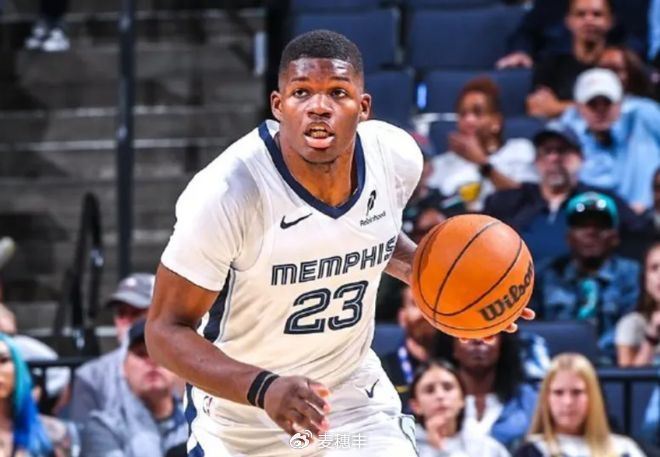 灰熊128-103轻取步行者,考沃德首秀火力全开,三场场均19分飙72%三分