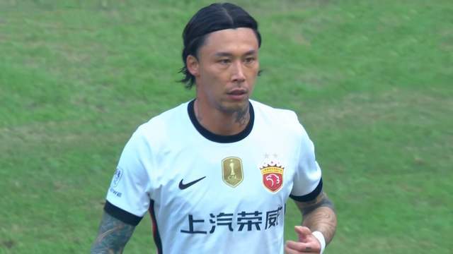 山东泰山3-1海港终结4连平，瓦科独造双响锁定中超争冠关键