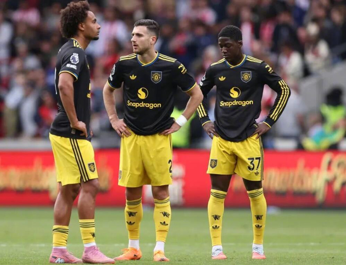 塞维利亚战队插足齐尔克泽争夺战，英超埃弗顿赛季进攻告急