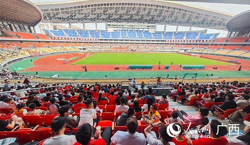 广西恒宸中乙夺冠！1:2惜败无锡吴钩也阻挡不了八桂足球崛起