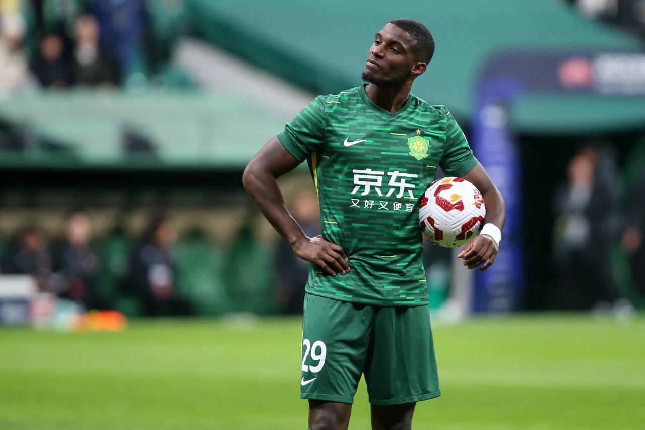 法比奥·卢比斯砍下22球！北京国安中超领先青岛海牛1-0