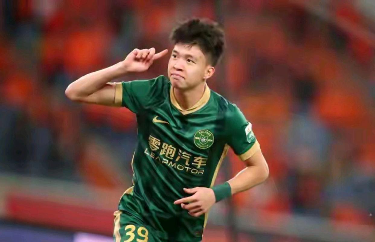 中超联赛浙江队2-2河南：王钰栋16次进球制造创队史新高