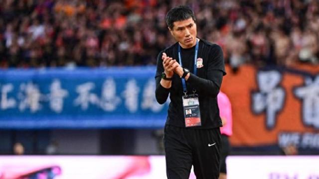 中超第28轮惊喜：青岛西海岸和大连英博拒绝放水，勇敢冲击争冠强队