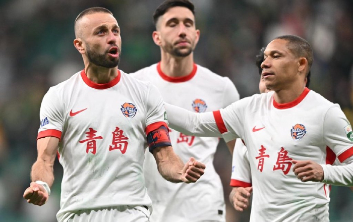 北京国安2-4被逆转 青岛海牛萨里奇发威中超惊天翻盘