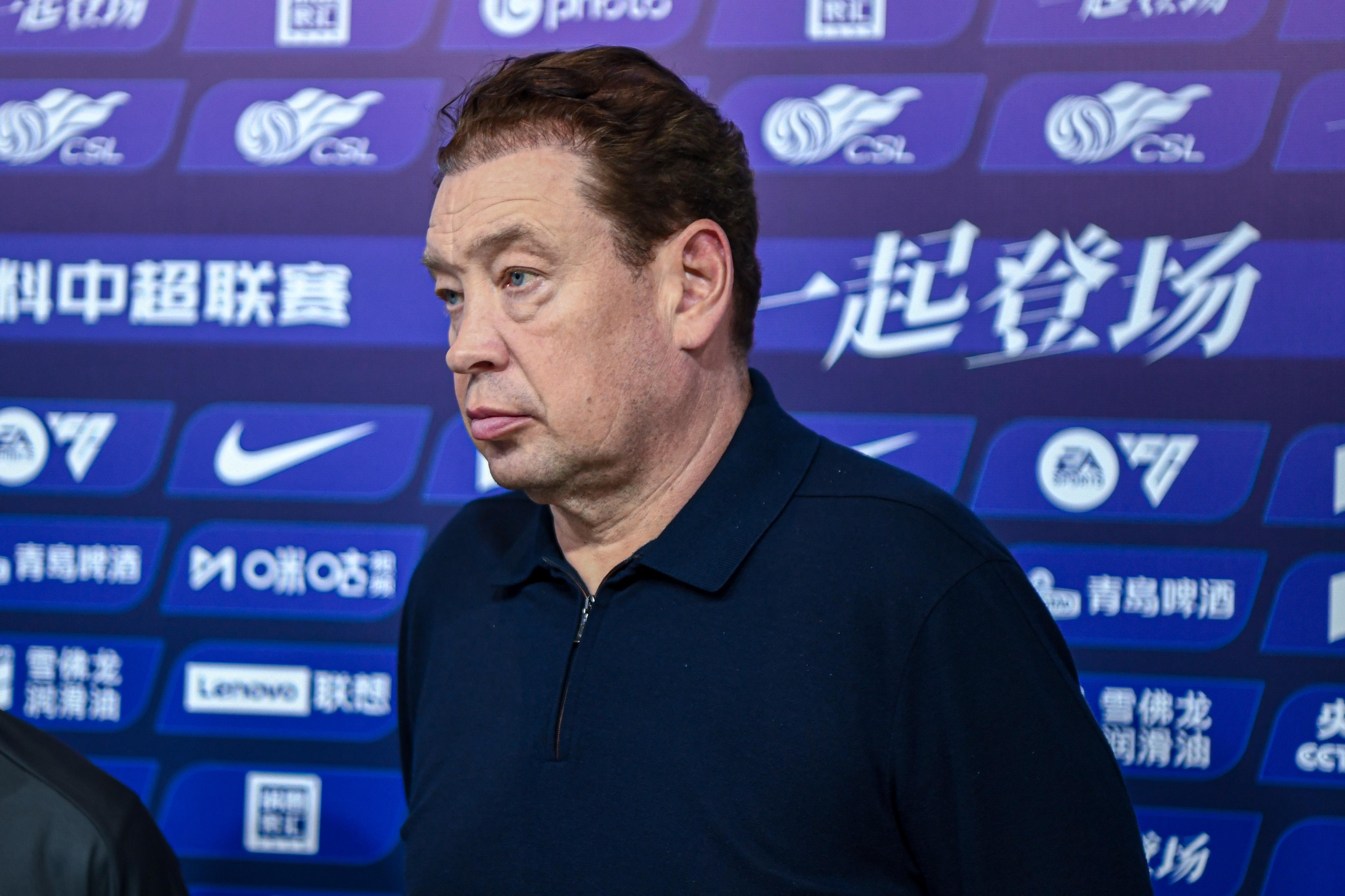 斯卢茨基带领上海申花2-2憾平大连 英超连续发声背负压力难胜对手