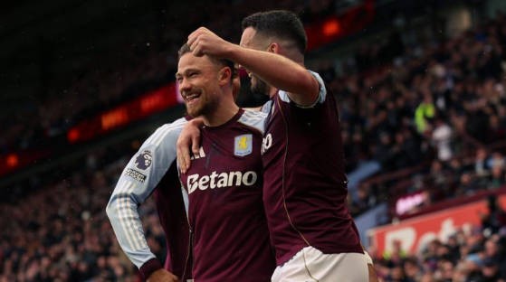 英超维拉1-0爆冷曼城，卡什定位球绝杀彰显维拉团结与实力