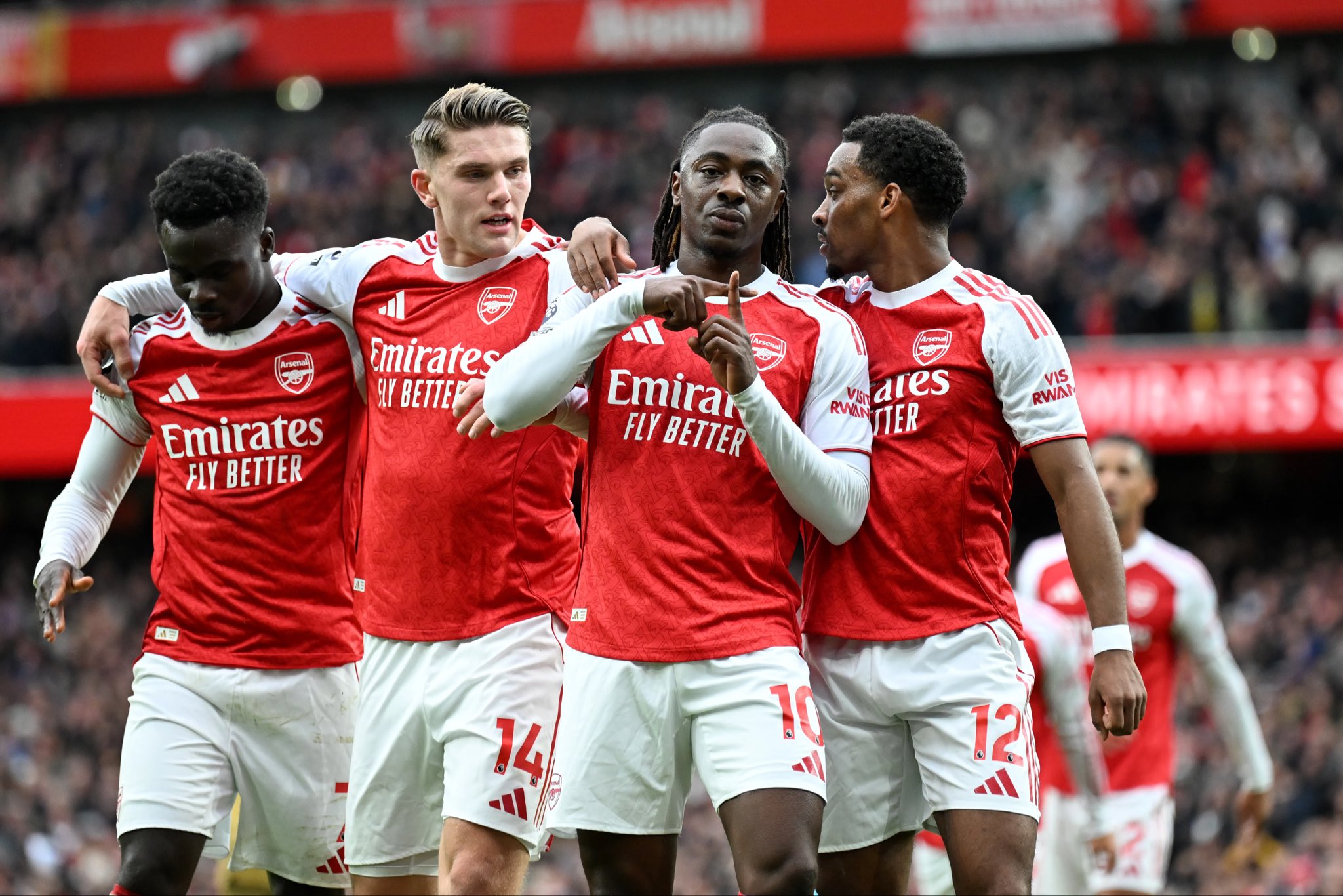 阿森纳英超700胜达成！火力全开4连胜揽光辉纪录