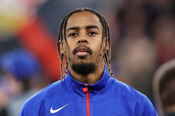 巴尔科拉坦言最爱AC米兰，法甲巴黎圣日耳曼球员情牵意甲豪门