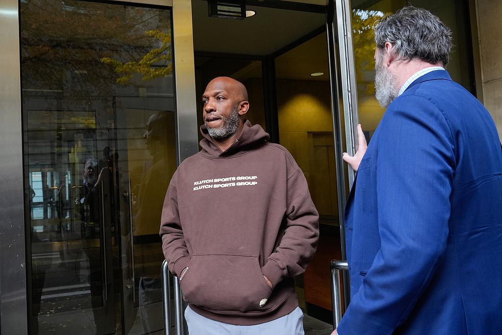 NBA赌博丑闻震惊联盟，涉30人操作比赛引发两党强烈关注