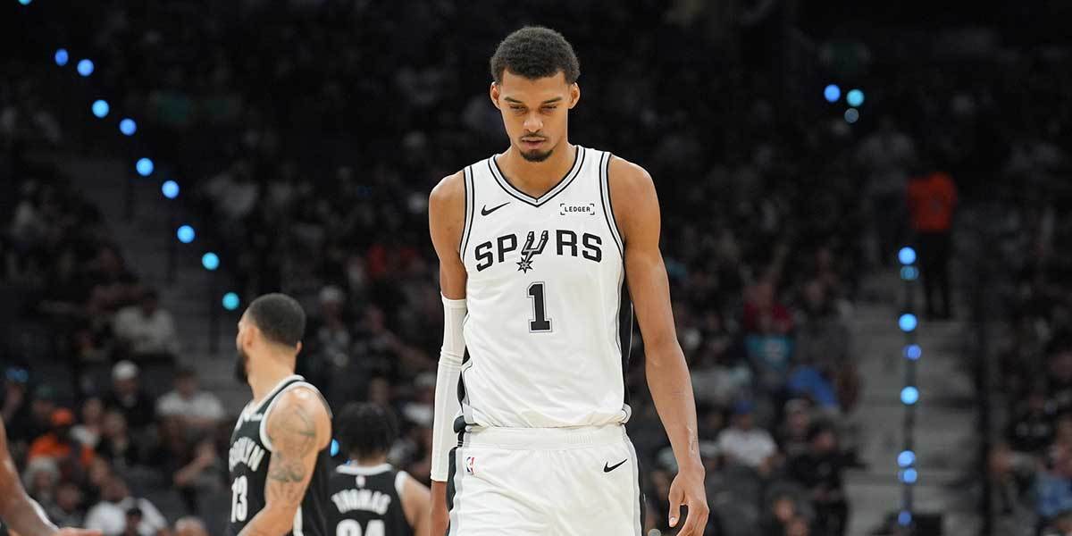 维克多·文班亚马刷新NBA历史纪录，马刺三连胜震惊联盟！