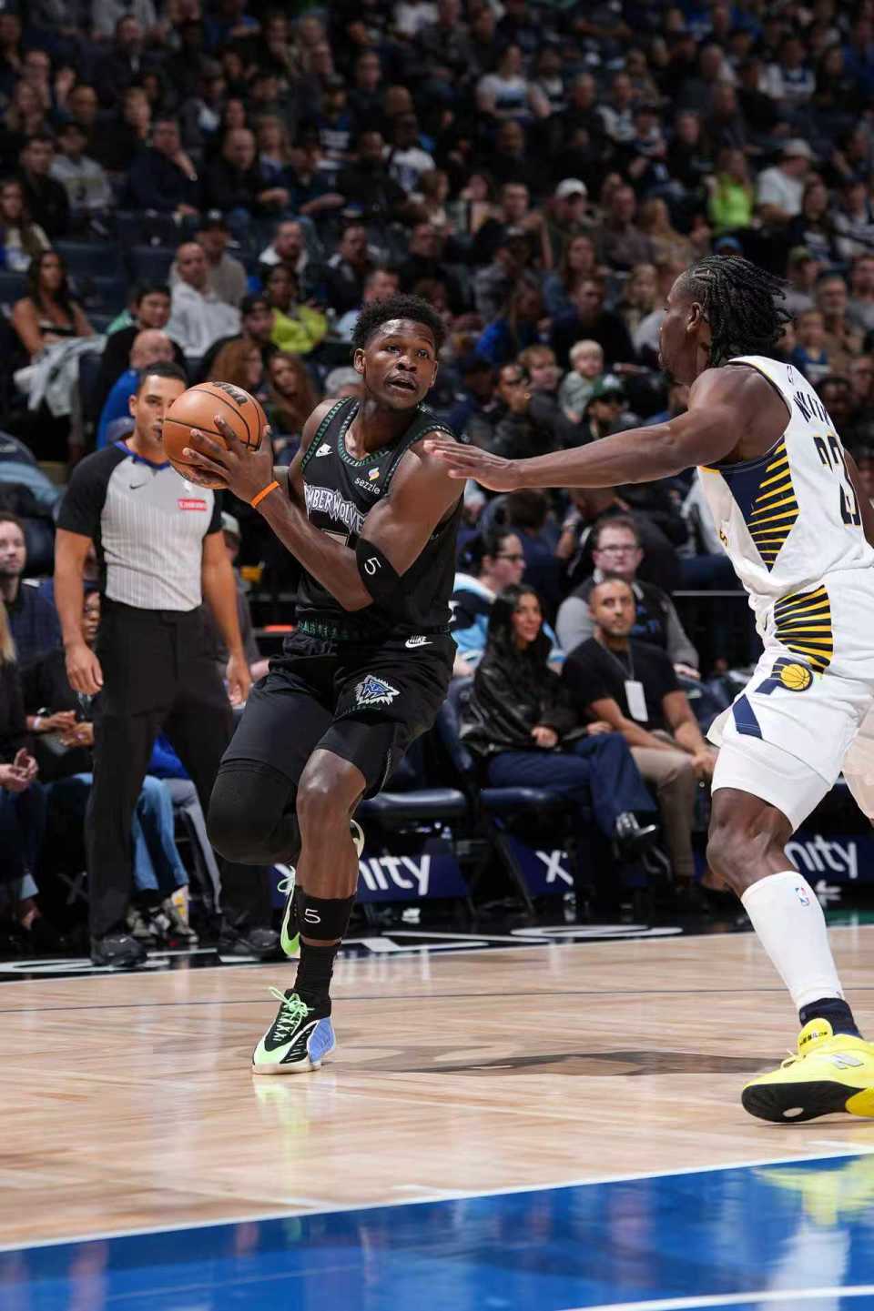 爱德华兹腿筋紧张闪退森林狼，恩比德缺阵魔术，步行者2连败成救急头牌？