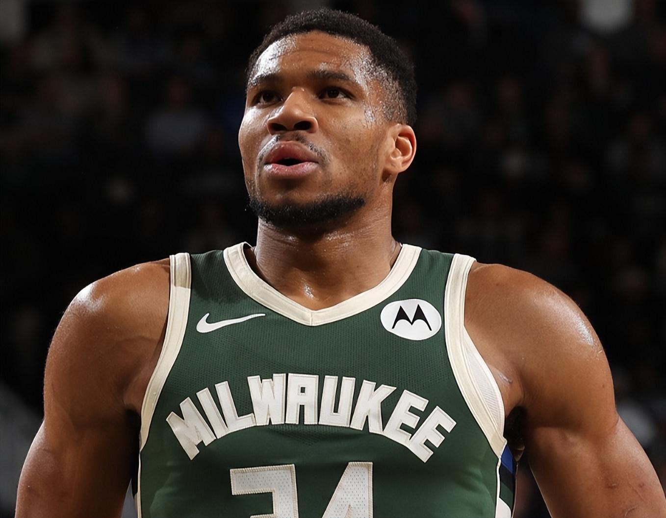 绿军遭三连败，字母哥空砍40分！热火击败尼克斯，NBA东部风云变幻