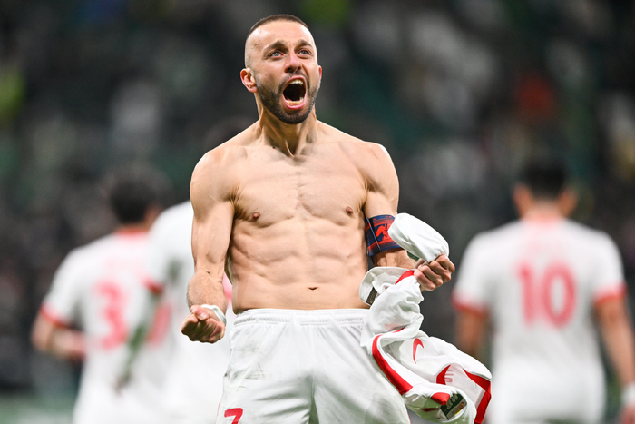 4比2大逆转！北京国安客场遭海牛绝地反击，保级悬念再起